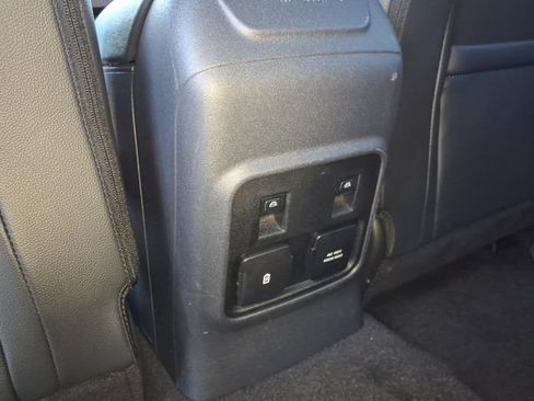 Used 2023 Ford Bronco Outer Banks AWD/4WD image 11