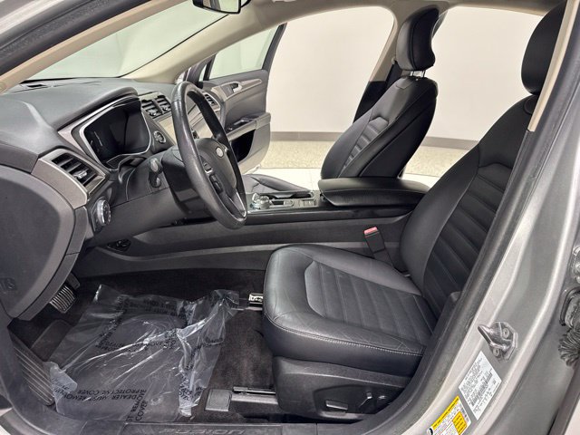 Used 2018 Ford Fusion Energi SE FWD image 12