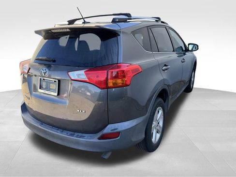 Used 2014 Toyota RAV4 XLE FWD image 5