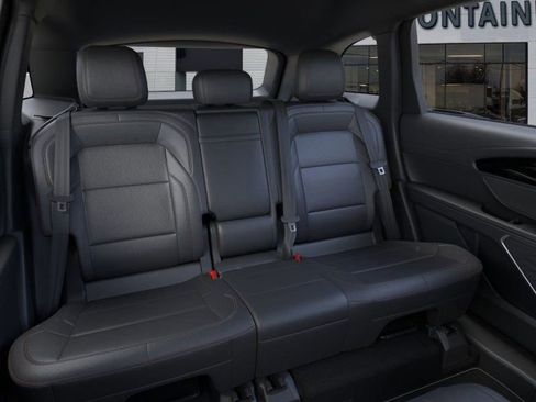 New 2025 Lincoln Nautilus Premier w/ Jet Appearance Package image 11