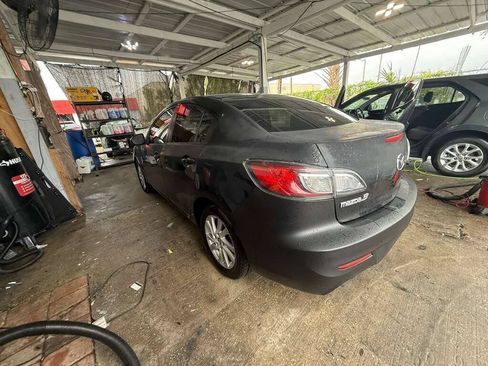 Used 2013 MAZDA MAZDA3 i Grand Touring FWD image 5