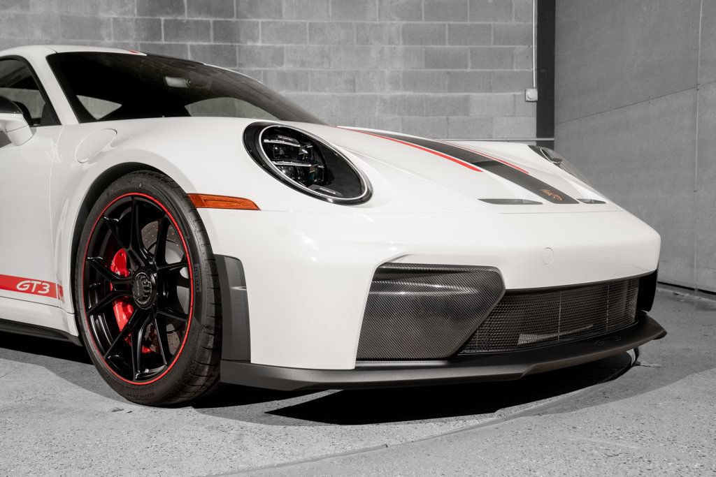 Used 2026 Porsche 911 GT3 RWD image 24