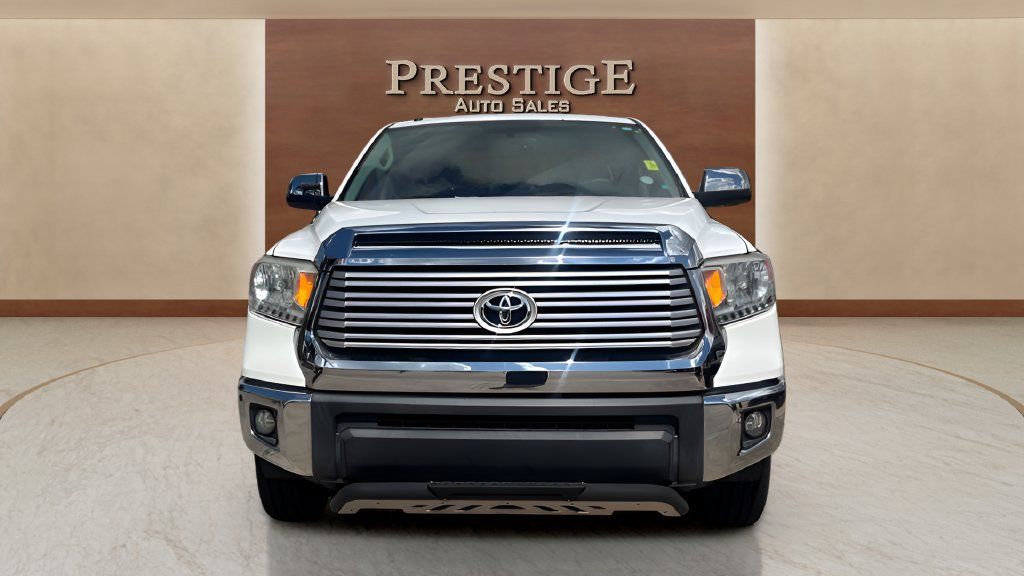 Used 2016 Toyota Tundra Limited w/ Limited Premium Package RWD image 25