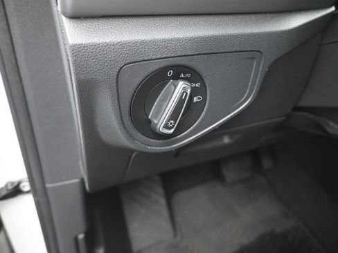 Used 2019 Volkswagen Atlas S image 21