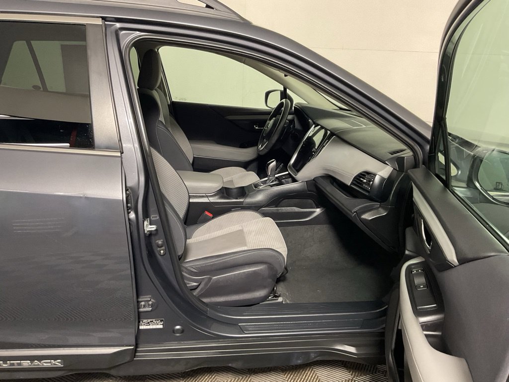Used 2023 Subaru Outback Premium AWD/4WD image 36