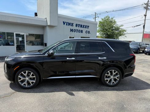 Used 2021 Hyundai Palisade Limited w/ Winter Package AWD/4WD image 1