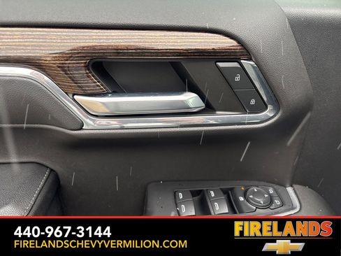 Used 2024 GMC Sierra 1500 Elevation image 14