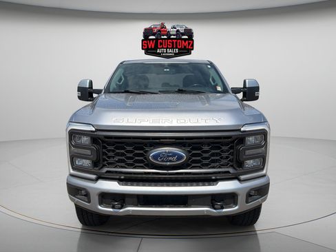 Used 2023 Ford F250 Lariat w/ Lariat Ultimate Package AWD/4WD image 2
