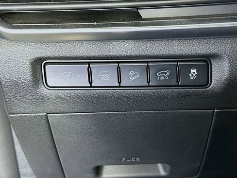 Used 2023 Kia Telluride SX X-Line image 11