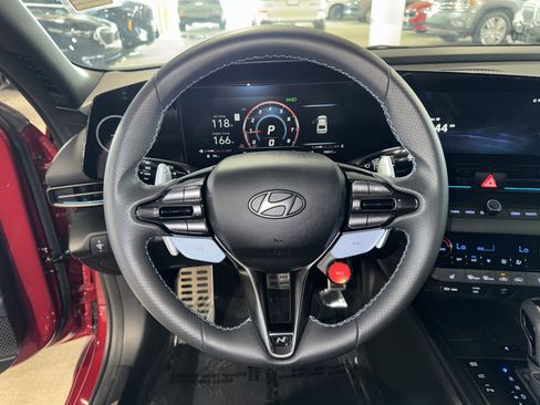 Used 2025 Hyundai Elantra N image 27