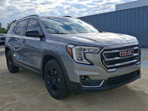 Used 2024 GMC Terrain AT4 w/ Tech Package AWD/4WD image 1
