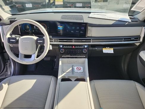 Certified 2025 Hyundai Santa Fe SEL FWD image 17