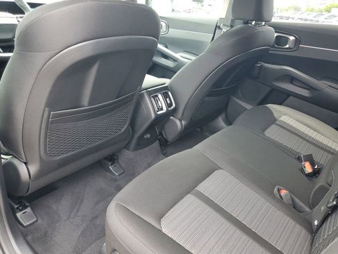 New 2026 Kia Sorento LX FWD image 21