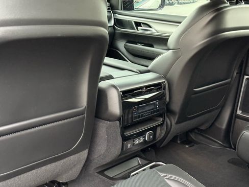 New 2026 Jeep Grand Wagoneer 4WD image 29