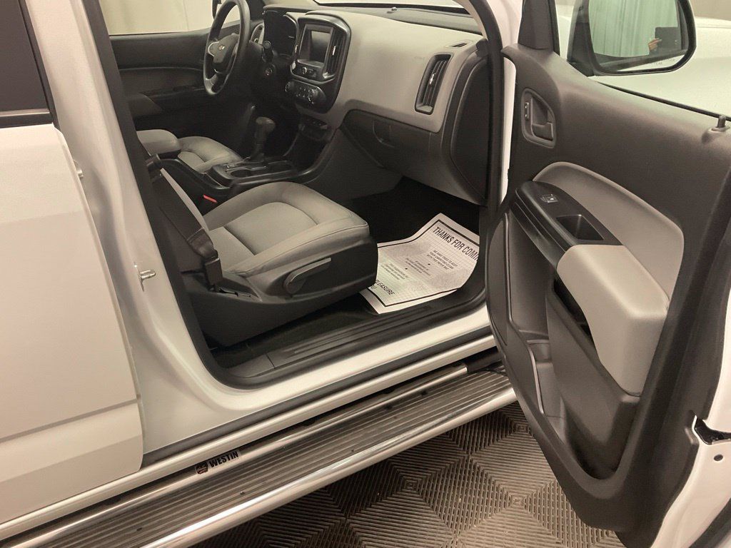 Used 2018 Chevrolet Colorado W/T w/ Custom Special Edition AWD/4WD image 27