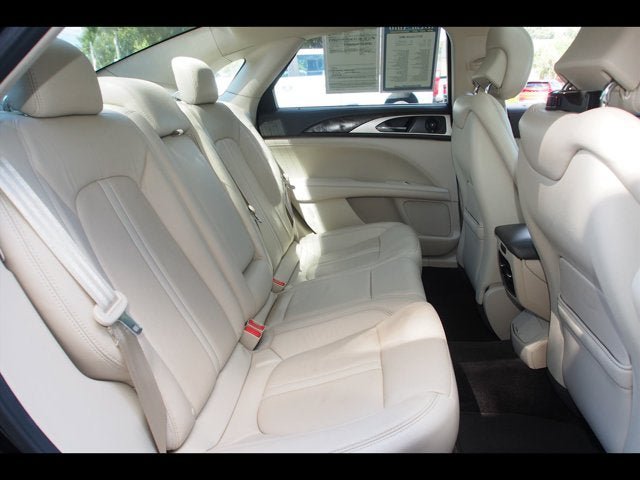 Used 2017 Lincoln MKZ Reserve w/ Technology Package FWD image 14