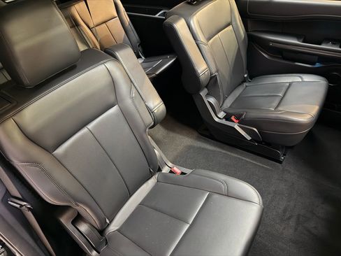 Used 2024 Ford Expedition Max XLT image 47