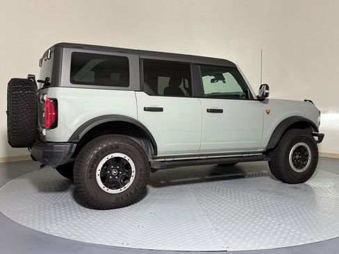Used 2022 Ford Bronco Badlands AWD/4WD image 8