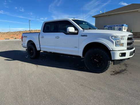 Used 2017 Ford F150 Lariat image 18