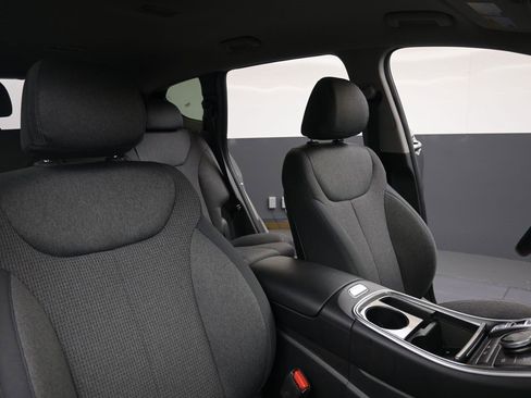 Certified 2023 Hyundai Santa Fe SEL image 13