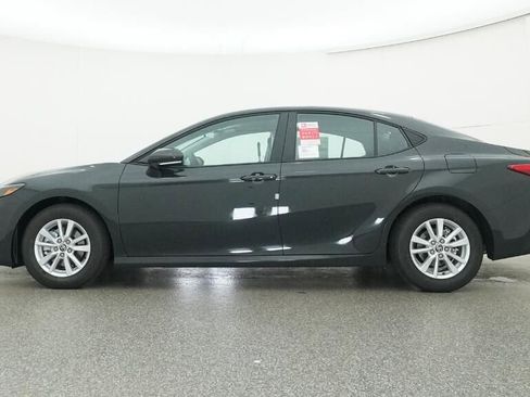 New 2026 Toyota Camry LE image 19