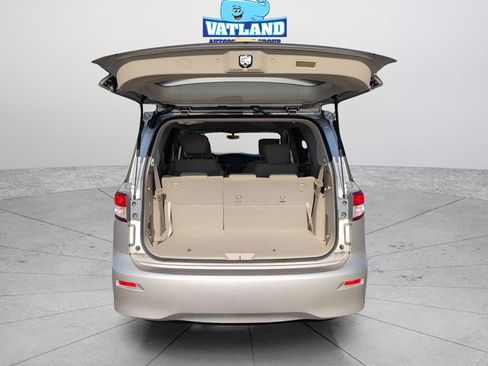 Used 2011 Nissan Quest S image 36