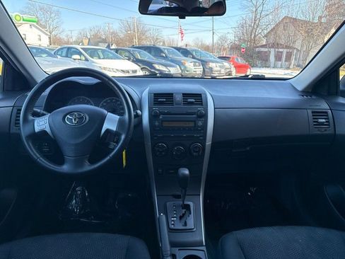 Used 2009 Toyota Corolla S image 21