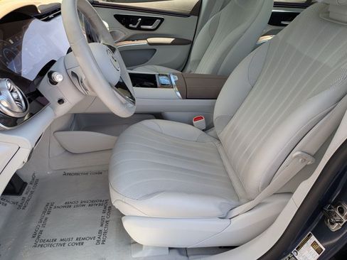 Certified 2023 Mercedes-Benz EQS 580 4MATIC Sedan image 17