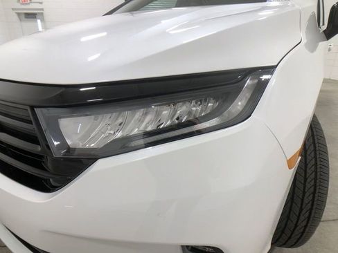 Used 2023 Honda Odyssey Sport image 11