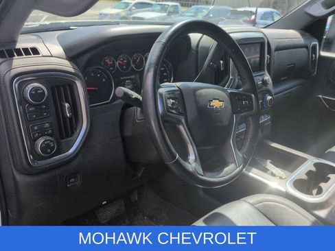 Used 2022 Chevrolet Silverado 2500 LT w/ Convenience Package image 9