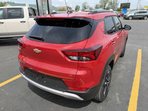 New 2026 Chevrolet TrailBlazer LT w/ LT Cold Weather Package AWD/4WD image 3