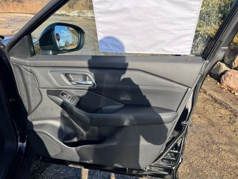 New 2026 Nissan Rogue Platinum w/ Platinum Premium Package image 28