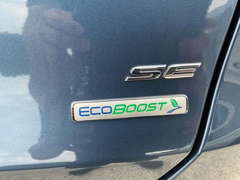 Used 2018 Ford Fusion SE w/ Fusion SE Technology Package image 42