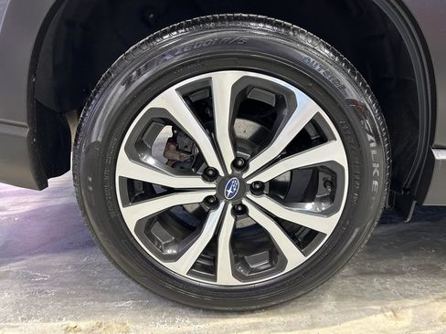 Used 2021 Subaru Forester Limited image 23