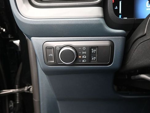 New 2026 Ford Maverick XL image 11