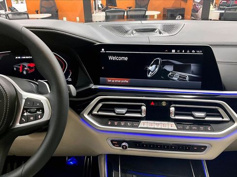 Used 2023 BMW X5 M50i w/ Executive Package image 6