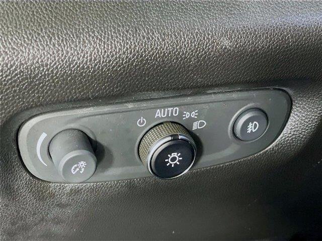 Used 2019 Chevrolet Traverse LT w/ LPO, Floor Liner Package AWD/4WD image 14