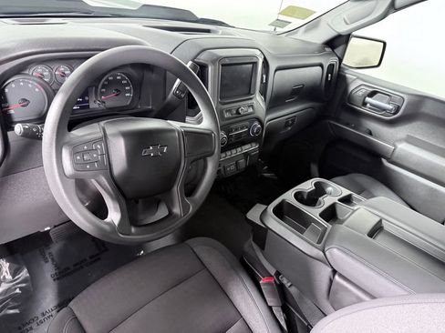 Used 2024 Chevrolet Silverado 1500 Custom Trail Boss AWD/4WD image 18