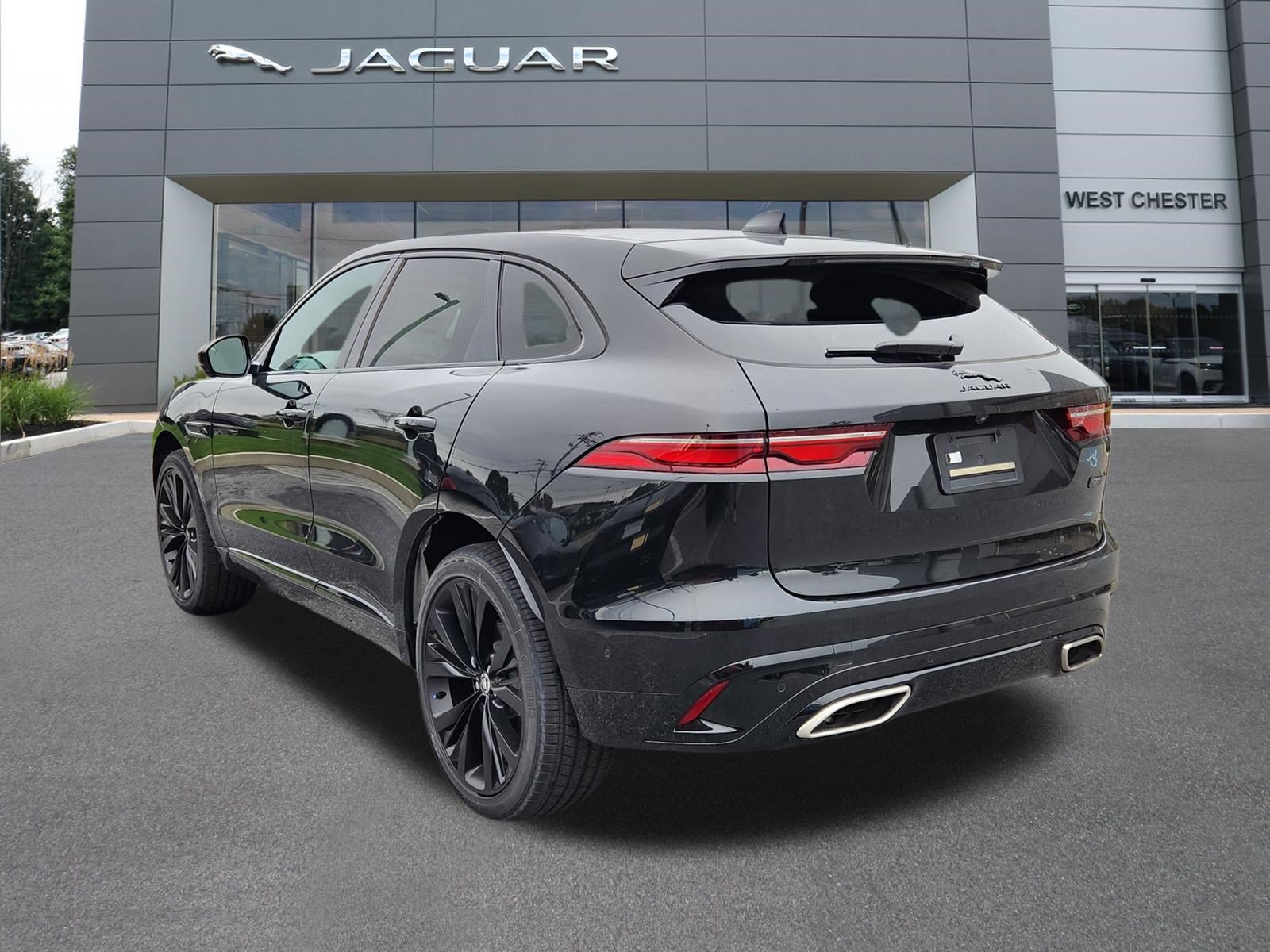 New 2026 Jaguar F-PACE R-Dynamic S AWD/4WD image 3