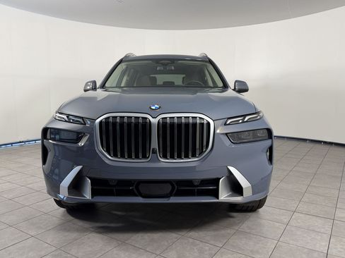 Certified 2026 BMW X7 xDrive40i AWD/4WD image 6