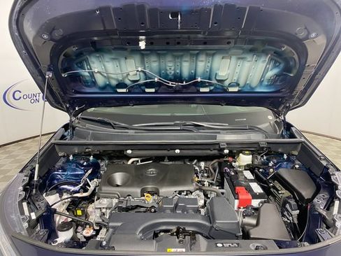 Certified 2025 Toyota RAV4 XLE AWD/4WD image 22