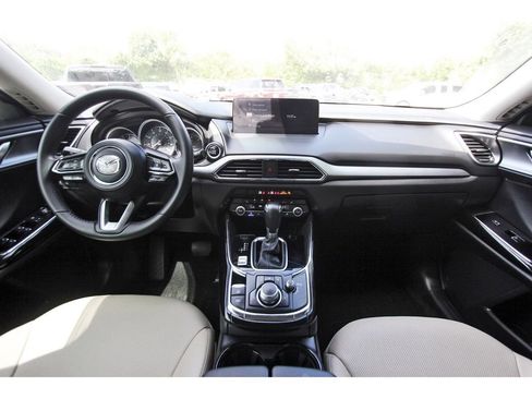 Used 2023 MAZDA CX-9 Touring Plus AWD/4WD image 8