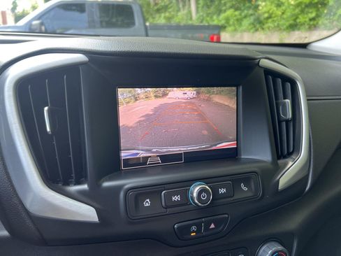 Used 2023 GMC Terrain SLE FWD image 26