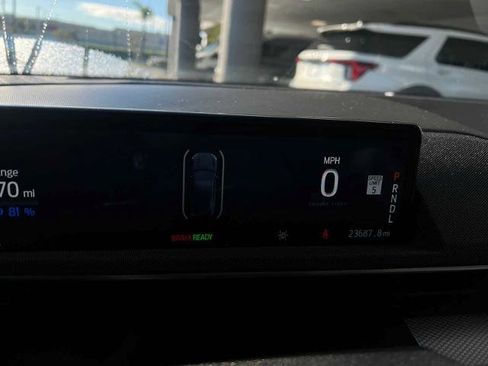 Certified 2023 Ford Mustang Mach-E Select image 4