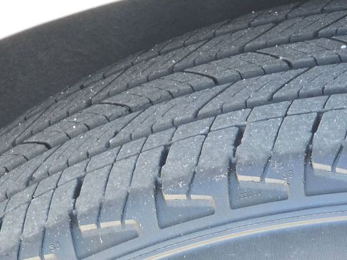 Certified 2023 Chevrolet Equinox LT image 28