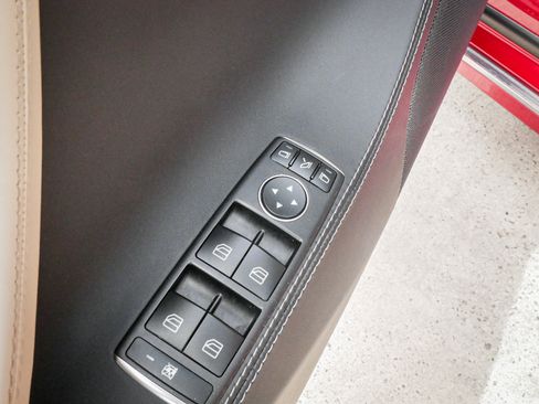 Used 2021 Tesla Model S Long Range Plus AWD/4WD image 14