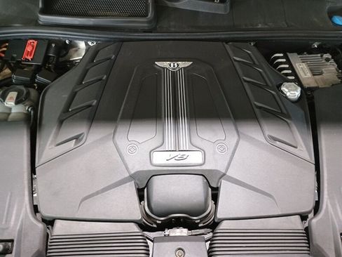 Used 2019 Bentley Bentayga AWD/4WD image 45