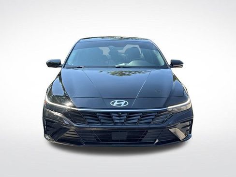 Used 2024 Hyundai Elantra Limited FWD image 10
