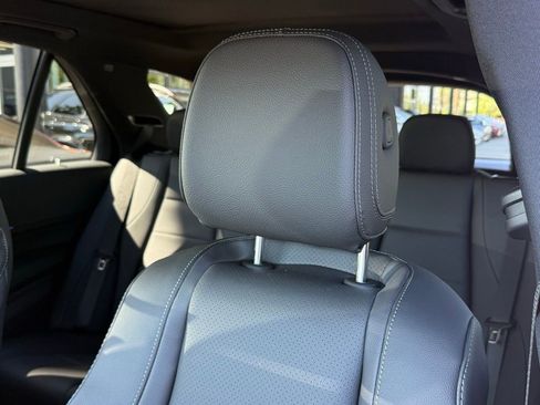 New 2026 Mercedes-Benz GLE 350 4MATIC image 3
