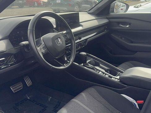 Used 2024 Honda Accord Sport image 29